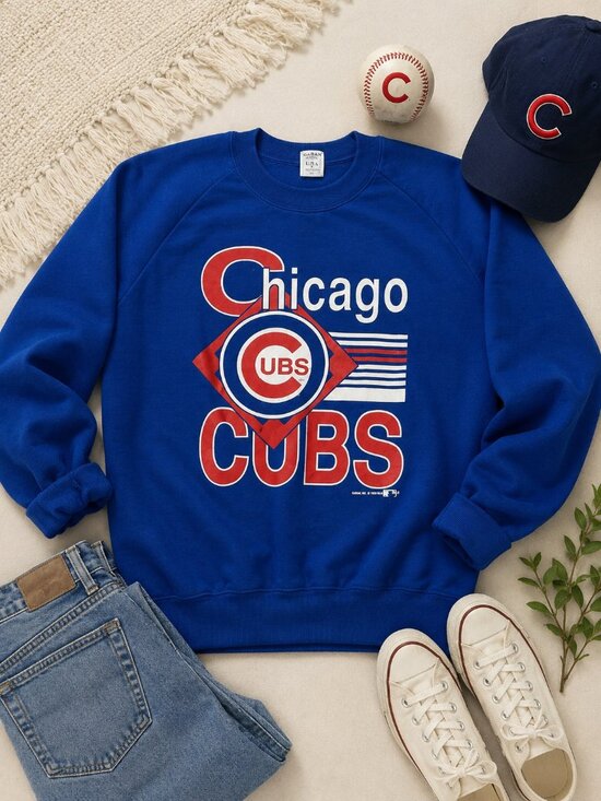 MLB Other - Vintage 1990 Chicago Cubs MLB Crewneck Sweatshirt USA Made Size L Blue